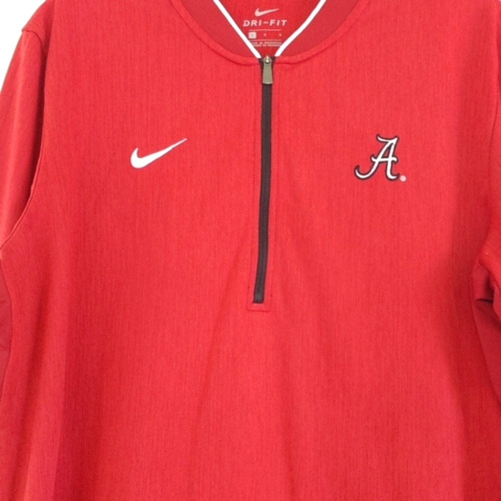 🔥🔥 DRI FIT NIKE JACKET.  SIZE L 🔥🔥 - Picture 2 of 8